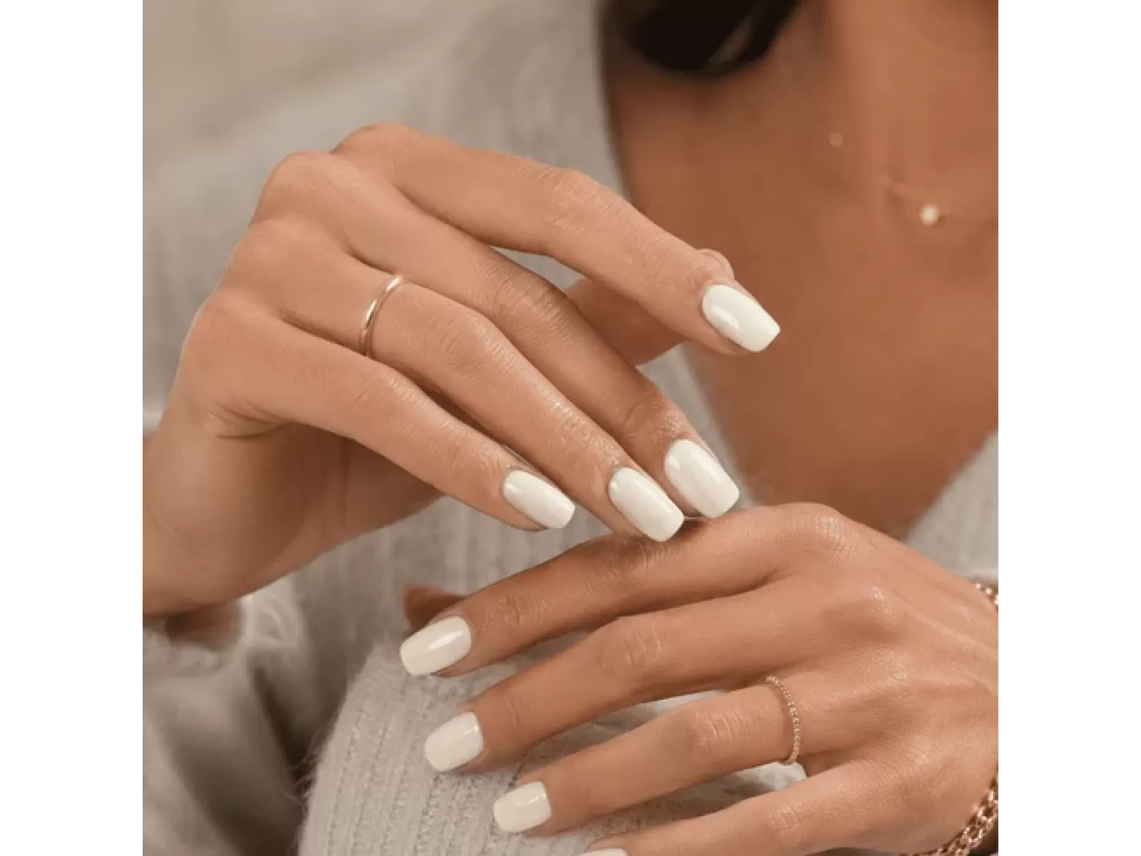 FEHU Gelinis lakas #004 Fluffy Alpaca, 12 ml | Gel Polish #004 Fluffy Alpaca, 12 ml