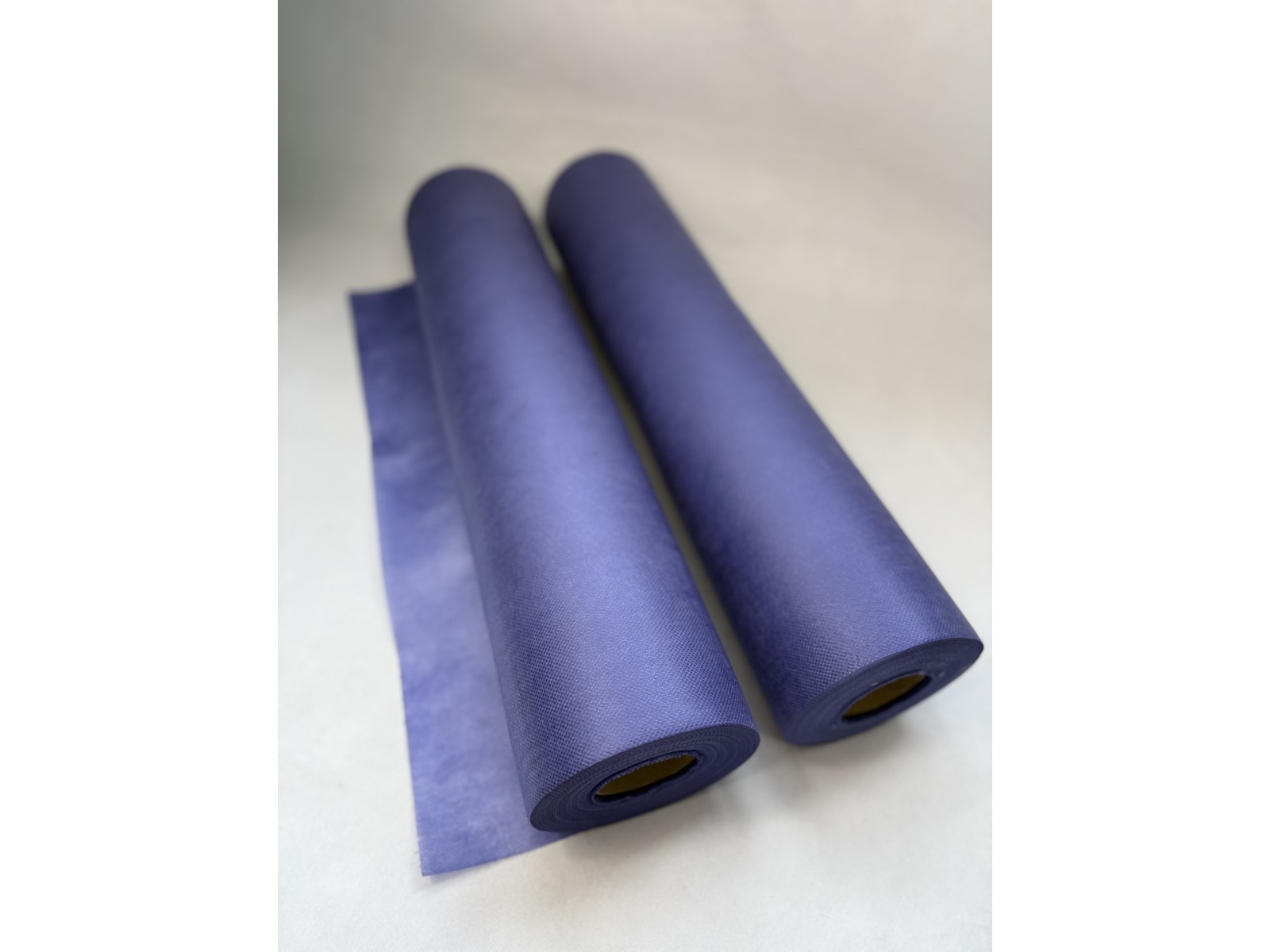 Vienkartinis paklotas (flizelinas) 60cm x 50m su perforacija, violetinis | Disposable sheet (non-woven) 60cm x 50m, with perforation, purple