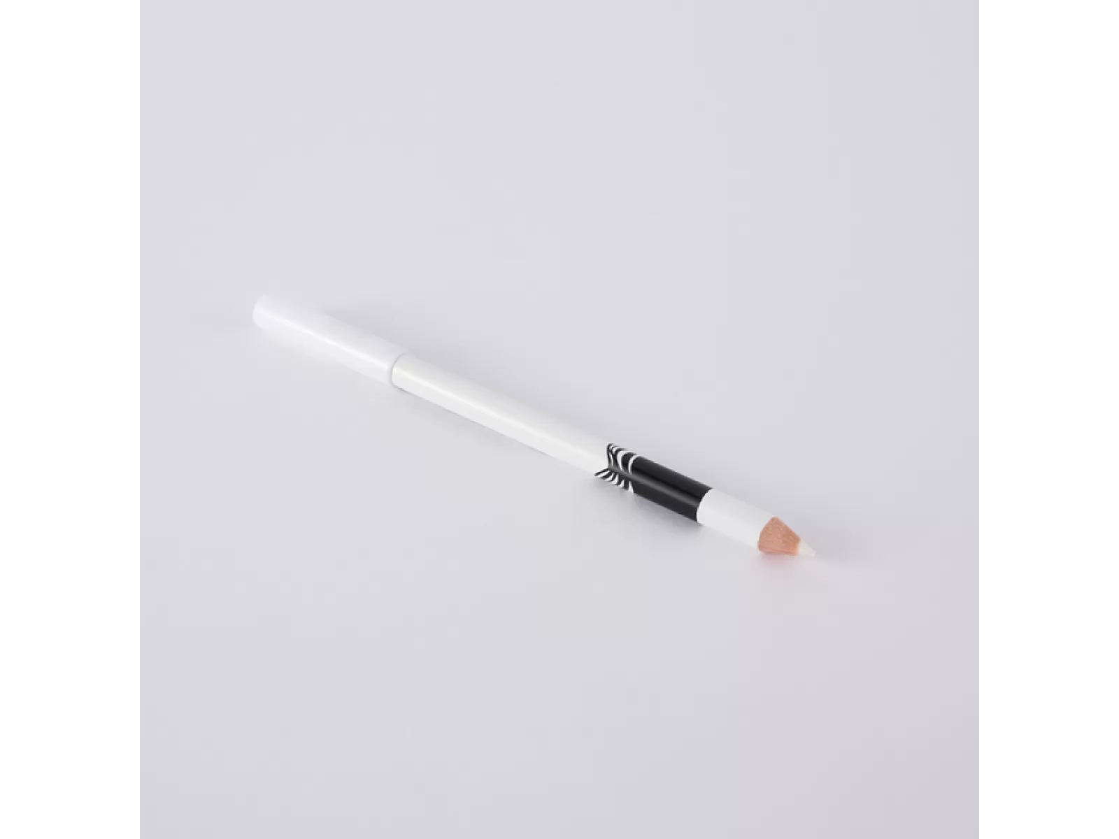 LASHUS Baltas antakių pieštukas 0.75g | White Eyebrow Mapping Pencil 0.75g LASHUS Baltas antakių pieštukas 0.75g | White Eyebrow Mapping Pencil 0.75g