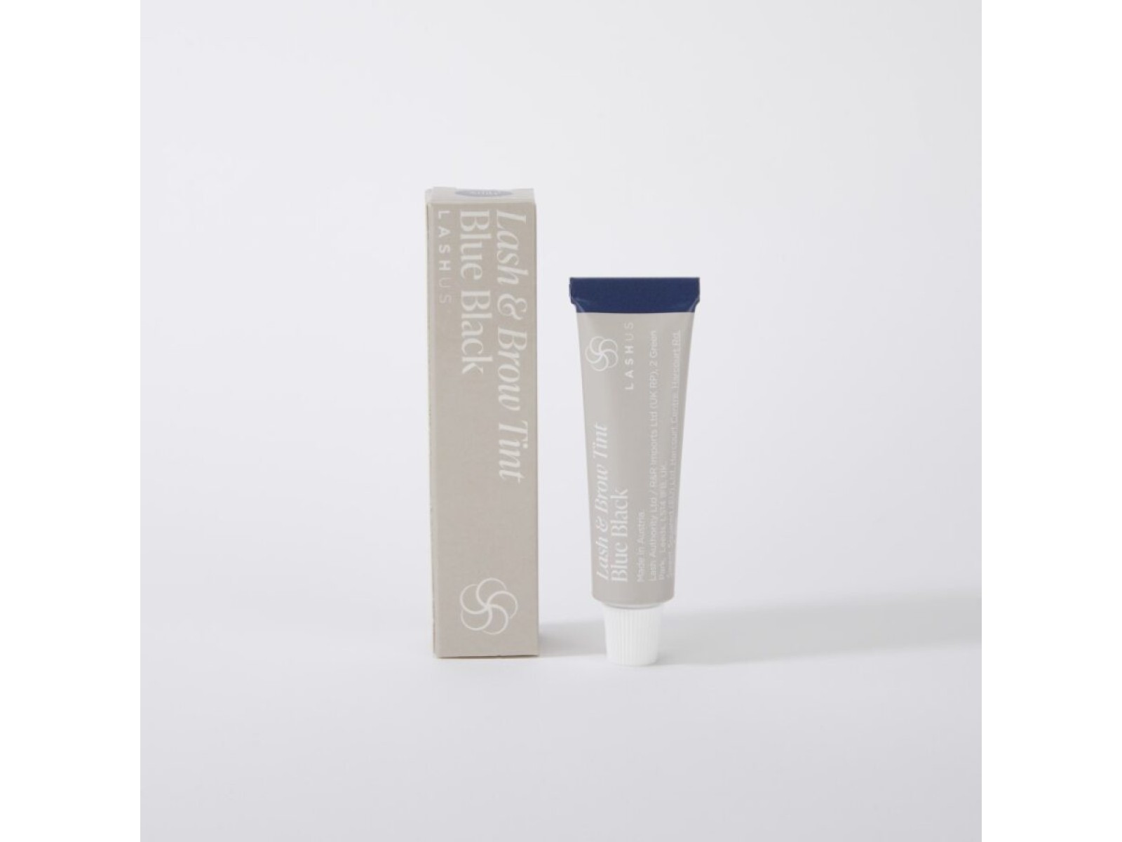 LASHUS blakstienų ir antakių dažai mėlynai juodi (15 ml) | LASHUS Lash & Brow Tint Blue Black (15ml) LASHUS blakstienų ir antakių dažai mėlynai juodi (15 ml) | LASHUS Lash & Brow Tint Blue Black (15ml)